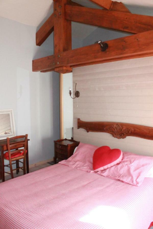 Belle Maison De Montagne Casteil Bagian luar foto